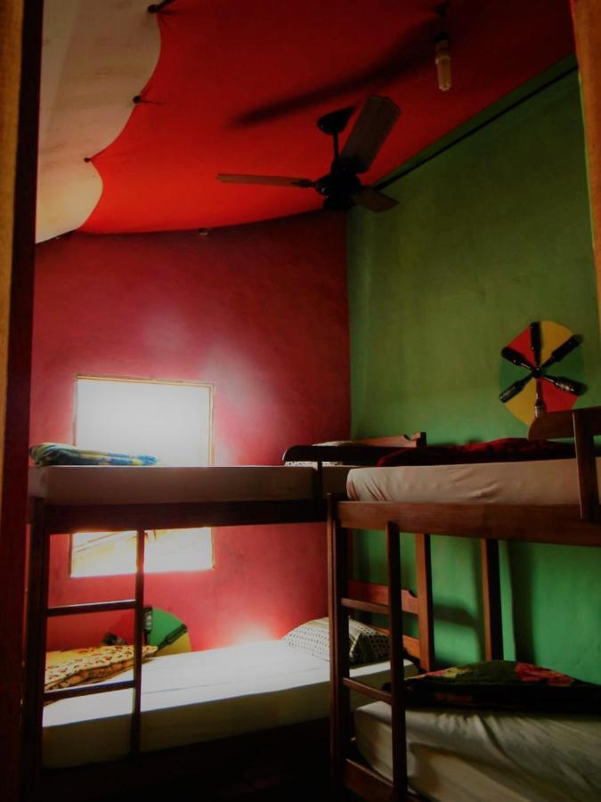 Jahostel เลนโซยส์ ภายนอก รูปภาพ